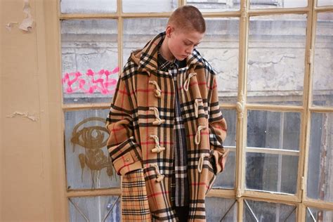 collezzione burberry con rubchinsky|The second Gosha Rubchinsky x Burberry collaboration just .